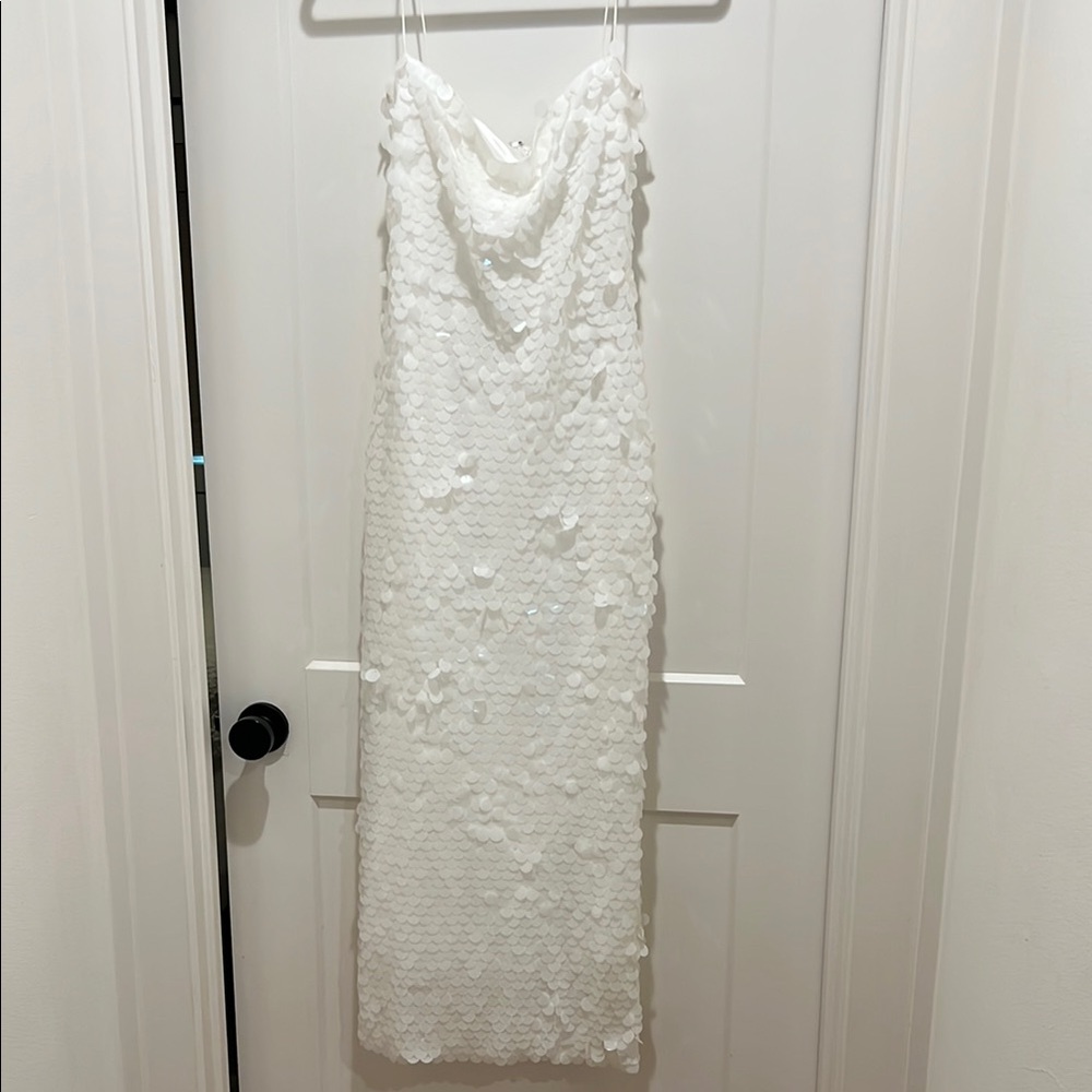 Elegant White Sequin Dress